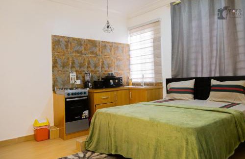 Teshie Apartment | 6 Bedrooms Apartments In Accra