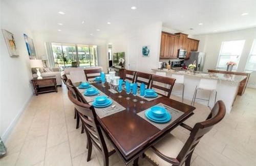 West Kissimmee Villa | 6 bedrooms pool home Encore Reunion Resort Gated