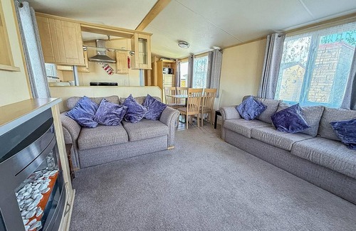 Walton on the Naze House | 6 berth caravan with decking at Naze Marine Holiday Park ref 17071P