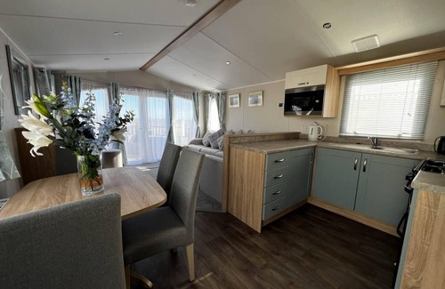 Corton House | 6 berth caravan with stunning sea views and decking to relax on, ref 32048AZ