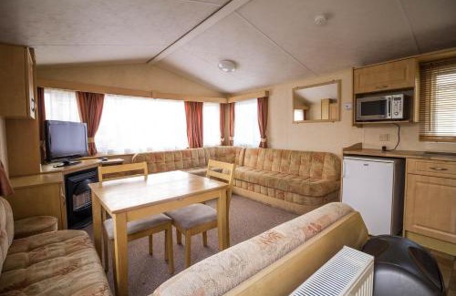 Hunstanton Other | 6 Berth Pet Friendly Static Caravan By Hunstanton Beach Ref 13011L