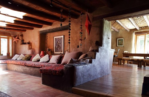 Taos House | 6 Br / 3 Ba Adobe House Near Taos