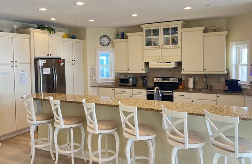 North Topsail Beach House | 6 BR/5.5 baths on quiet beach. Penthouse suite. Free linens. Gorgeous views!