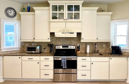 North Topsail Beach House | 6 BR/5.5 baths on quiet beach. Penthouse suite. Free linens. Gorgeous views!