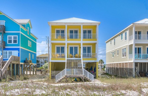 Gulf Shores House | 6 BR/5 Bath Gulf Front Beach House; Elevator/Large Hot Tub/Kayaks
