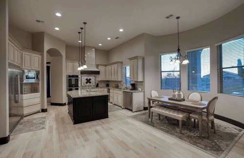 East Mesa House | 6 BR home with beautiful city views!