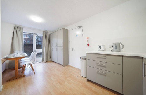 Tollington House | 6 Double Bedroom House - Archway, Islington