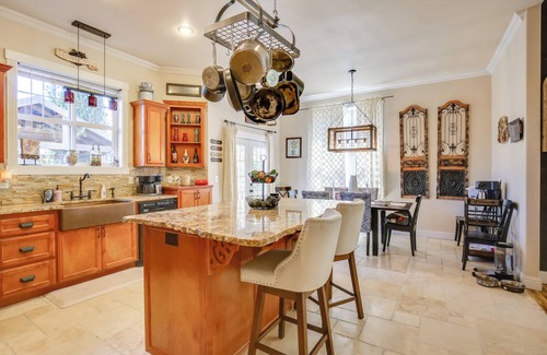 Eugene House | 6 Mi to Autzen Stadium: Home w/Seasonal Pool!