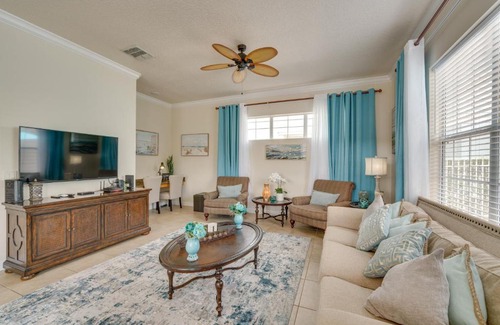 Reunion House | 6 Mi to Disney Lakefront Reunion Resort Home