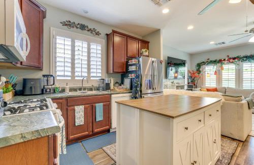 Guadalupe House | 6 Mi to Dtwn Tempe Dog-Friendly Retreat with Yard!