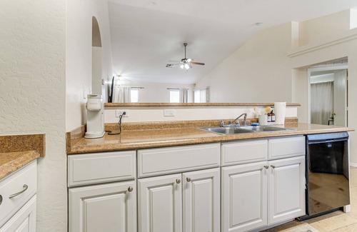 Rio Crossing Cottage | 6 Mi to State Farm Stadium: Avondale Family Home!