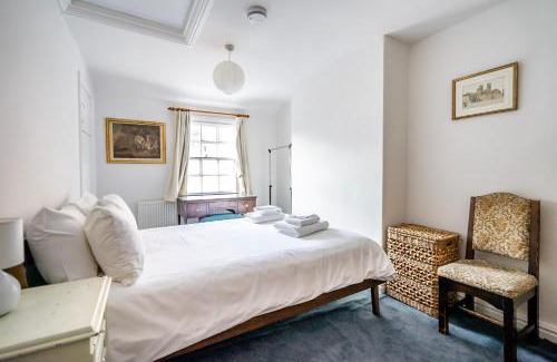 York Apartment | 6 Monkbar Court