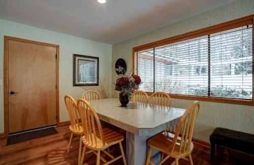 Sunriver House | 6 Otter Home feat Bikes to Explore