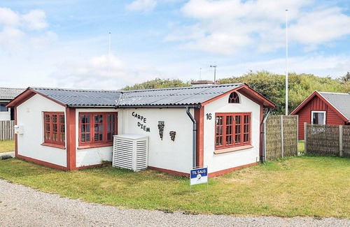Logstor House | 6 person holiday home in Løgstør