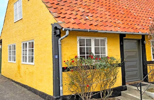 Svaneke House | 6 person holiday home in Svaneke