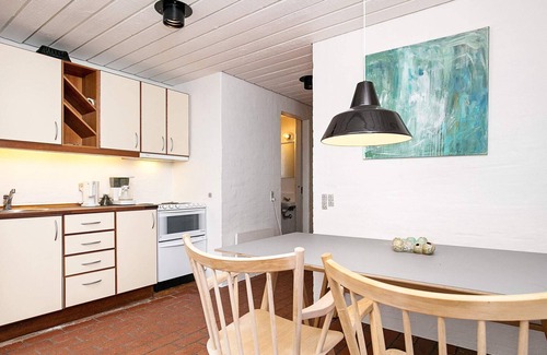 Brovst Apartment | 6 person holiday home in Brovst