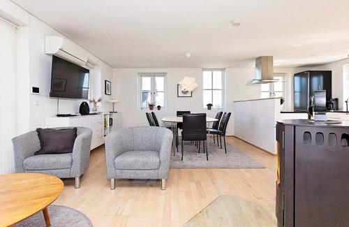 Nr. Lyngby Strand House | 6 person holiday home in Løkken-By Traum