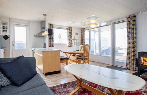 Trans House | 6 person holiday home in Lemvig