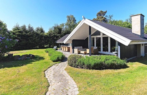 Marielyst House | 6 person holiday home in Væggerløse-By Traum