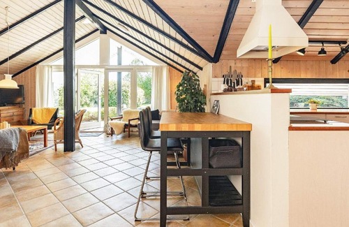 Marielyst House | 6 person holiday home in Væggerløse-By Traum