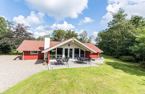 Jegum House | 6 person holiday home in Oksbøl