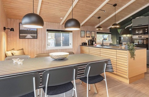 Floutrup House | 6 person holiday home in Roslev