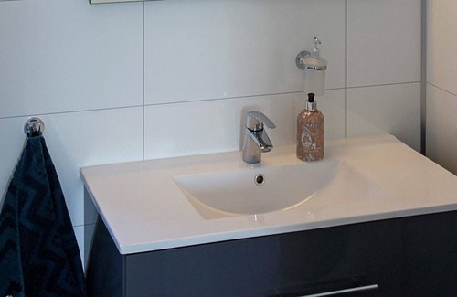 Hasvik House | 6 person holiday home in Sørvær