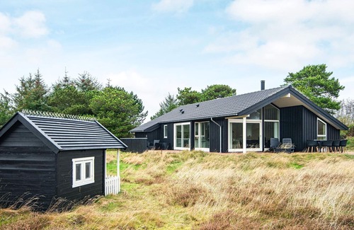 Rindby Strand House | 6 person holiday home in Fanø-By Traum