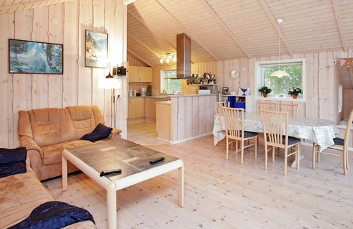 Nordost House | 6 person holiday home in Sæby-By Traum