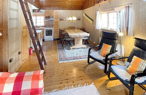 Stoten House | 6 person holiday home in SÄLEN