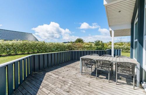 Skaven Strand House | 6 person holiday home in Tarm