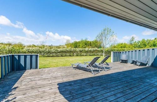 Skaven Strand House | 6 person holiday home in Tarm