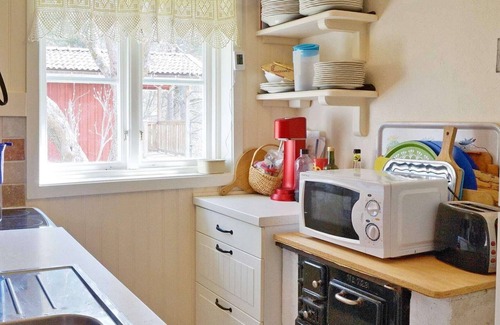 Resaro House | 6 person holiday home in VAXHOLM