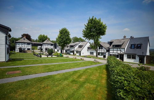Trois-Ponts House | 6-person tower in the holiday park Landal Village les Gottales