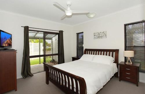 Marcoola House | 6 Petrie Avenue