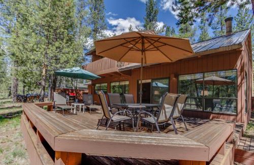 Sunriver House | 6 Pine Cone