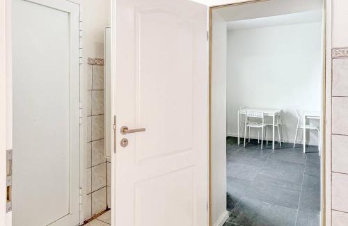 Muelheim House | 6 room detached house - Köln Messe Fair 10min