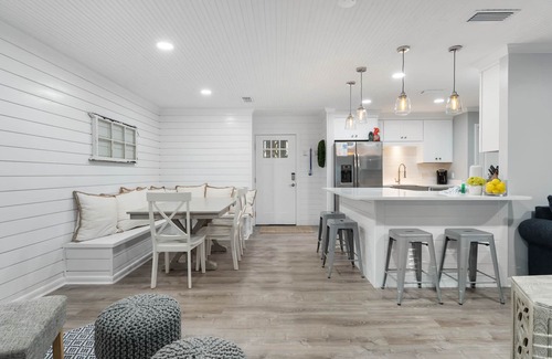 Sandestin House | 6 Seater Golf Cart, Newly Renovated Stunner! Pool Access/on Links Golf Course