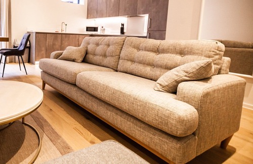 St Leonards-On-Sea Apartment | 6 The Hideaway (2mins to the beach)