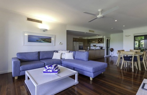 Port Douglas Apartment | 6 The Point Apartments | Port Douglas