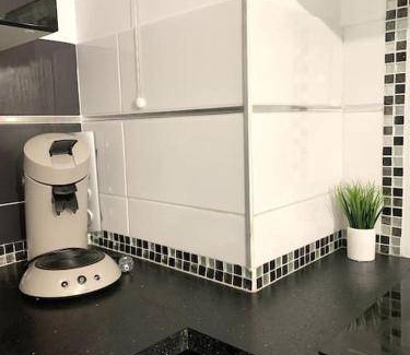Saint-Ouen-l'Aumone Apartment | 60 m² Apartment ∙ 2 bedrooms ∙ 6 guests