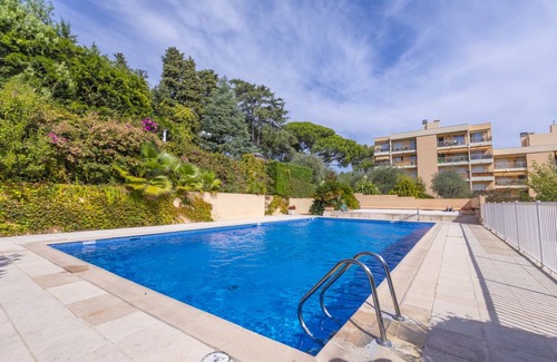 Tourrettes-sur-Loup Apartment | 60 m² Apartment ∙ 2 bedrooms ∙ 3 guests