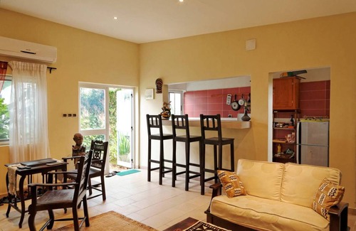 Littoral Department Other | 60 m² Accommodation ∙ 2 bedrooms ∙ 4 guests