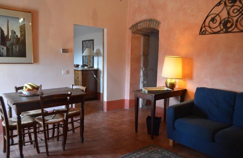 Monteriggioni Apartment | 60 m² Apartment ∙ 2 bedrooms ∙ 4 guests