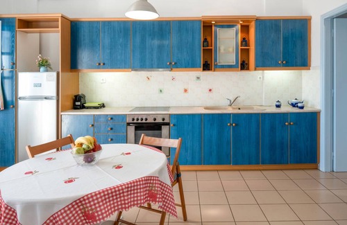Perivolos Apartment | 60 m² Apartment ∙ 1 bedroom ∙ 4 guests