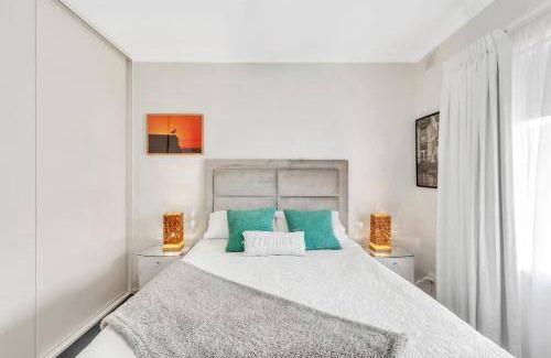 Semaphore Apartment | 60 m² Apartment ∙ 2 bedrooms ∙ 4 guests