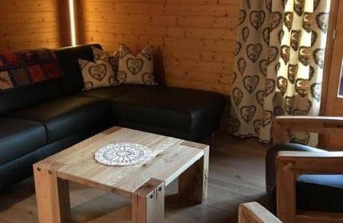 Wengen Apartment | 60 m² Apartment ∙ 2 bedrooms ∙ 4 guests