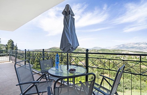 Kaminarata Apartment | 60 m² Apartment ∙ 2 bedrooms ∙ 4 guests