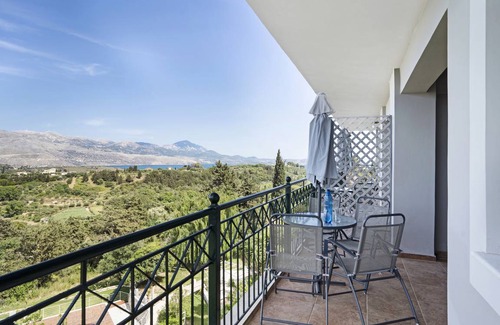 Kaminarata Apartment | 60 m² Apartment ∙ 2 bedrooms ∙ 4 guests