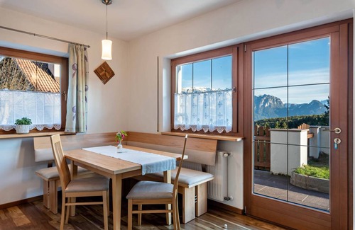Collalbo Apartment | 60 m² Apartment ∙ 2 bedrooms ∙ 5 guests